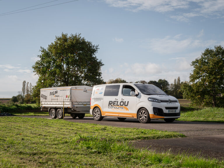 Relou-conduite- attelage remorque-BE-B96